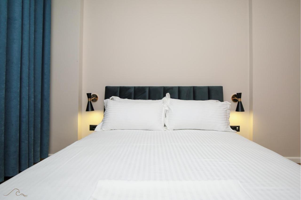 Hotel Libertas Vlorë Extérieur photo