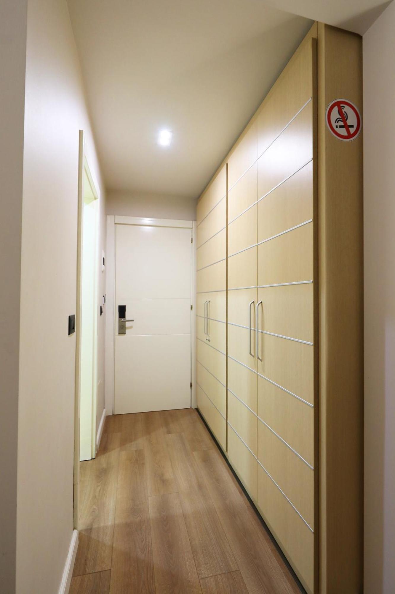 Hotel Libertas Vlorë Extérieur photo